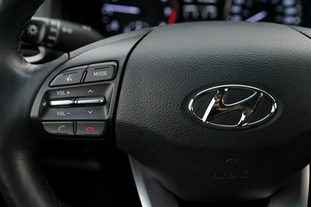 Hyundai Elantra GT GL, Volant chauffant Sièges chauffants 2018 à Sainte-Julie, Québec - 15 - w1024h768px