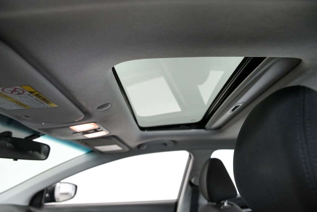 Hyundai Elantra GLS Manuelle Toit ouvrant Bluetooth 2015 à Sainte-Julie, Québec - 19 - w1024h768px
