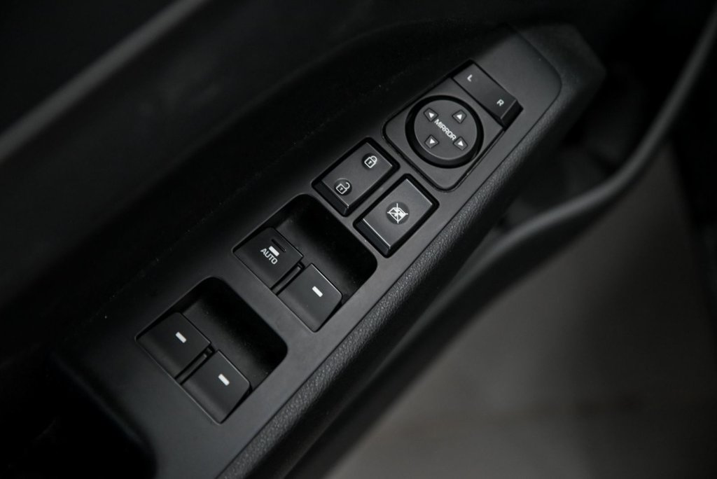 Hyundai Elantra GL, Volant Chauffant, Sièges Chauffants 2018 à Sainte-Julie, Québec - 6 - w1024h768px