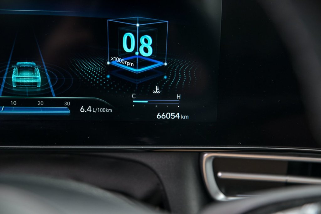 Hyundai Elantra Ultimate, Carplay, Bancs Chauffants 2022 à Sainte-Julie, Québec - 14 - w1024h768px
