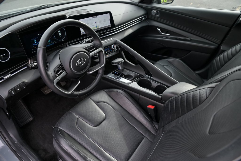 Hyundai Elantra Ultimate, Carplay, Bancs Chauffants 2022 à Sainte-Julie, Québec - 12 - w1024h768px