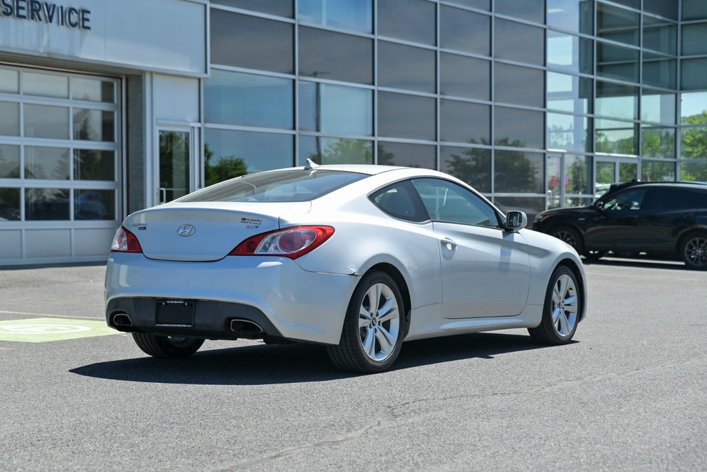2011 Hyundai Genesis Coupe Premium in Sainte-Julie, Quebec - 6 - w1024h768px