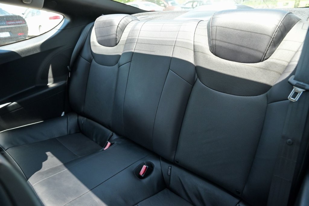2011 Hyundai Genesis Coupe Premium in Sainte-Julie, Quebec - 22 - w1024h768px