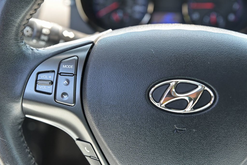 2011 Hyundai Genesis Coupe Premium in Sainte-Julie, Quebec - 16 - w1024h768px