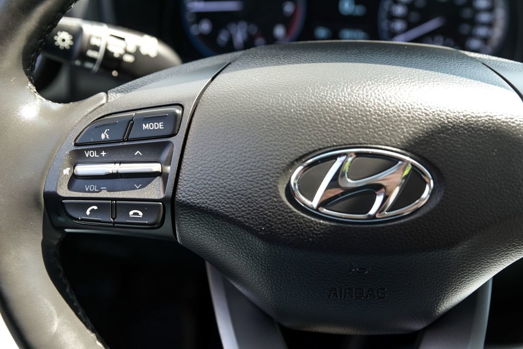 2021 Hyundai Kona Preferred Volant chauffant Carplay in Sainte-Julie, Quebec - 15 - w1024h768px
