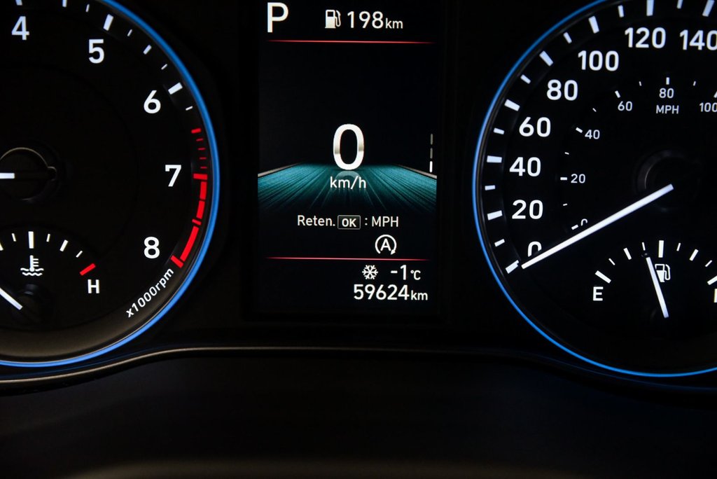 2022 Hyundai Kona Preferred, bancs chauffants, volant chauffant in Sainte-Julie, Quebec - 11 - w1024h768px