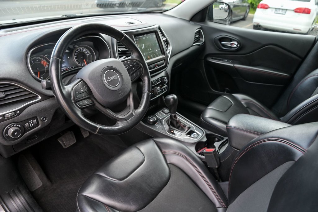 2019 Jeep Cherokee Trailhawk, Bancs chauffants et en cuir in Sainte-Julie, Quebec - 13 - w1024h768px
