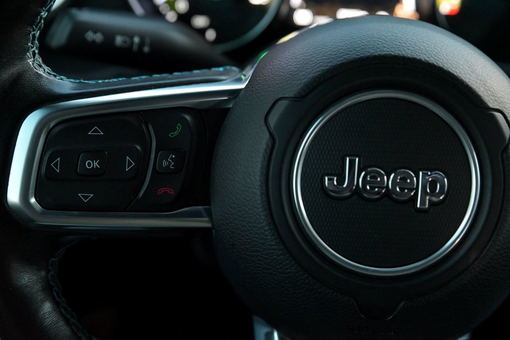 2022 Jeep Wrangler 4xe Unlimited Rubicon in Sainte-Julie, Quebec - 14 - w1024h768px