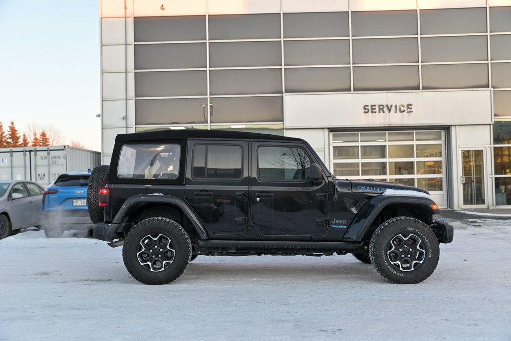2022 Jeep Wrangler 4xe Unlimited Rubicon in Sainte-Julie, Quebec - 5 - w1024h768px