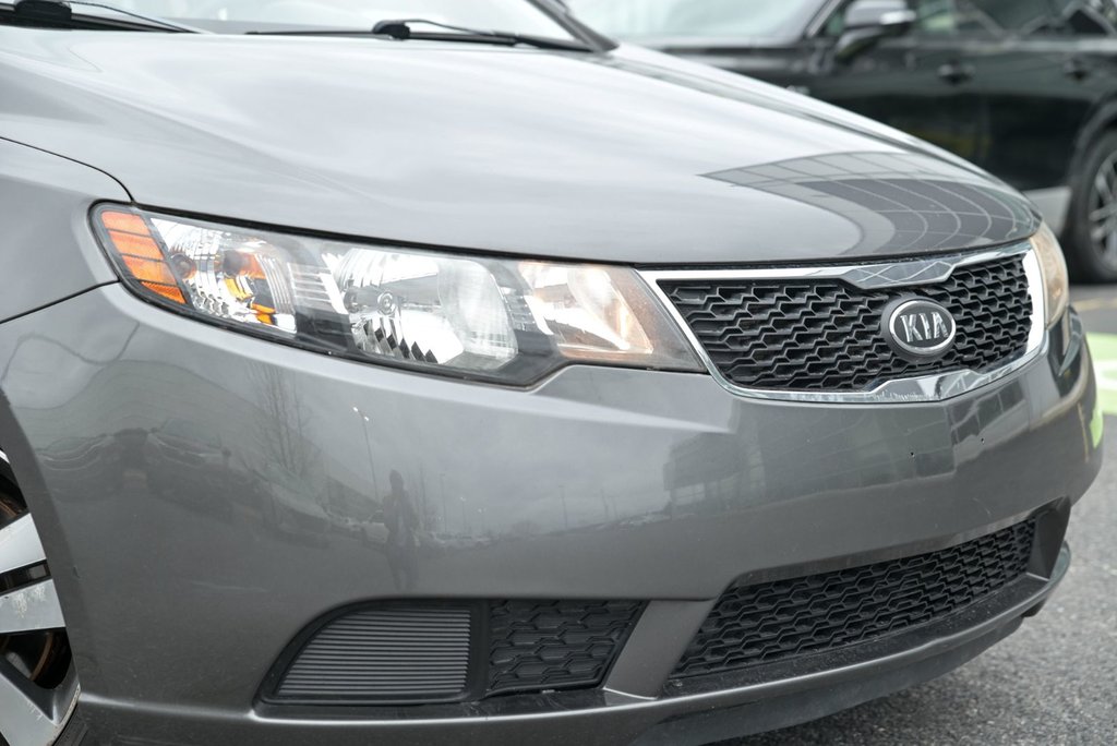 2013 Kia Forte 5-Door EX, Bancs chauffants in Sainte-Julie, Quebec - 2 - w1024h768px