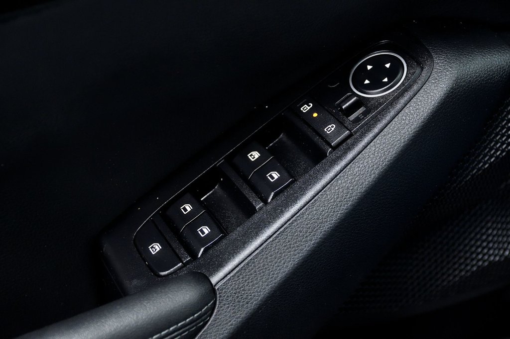 Kia Seltos EX, Banc chauffant, Carplay, Traction intégrale 2025 à Sainte-Julie, Québec - 22 - w1024h768px