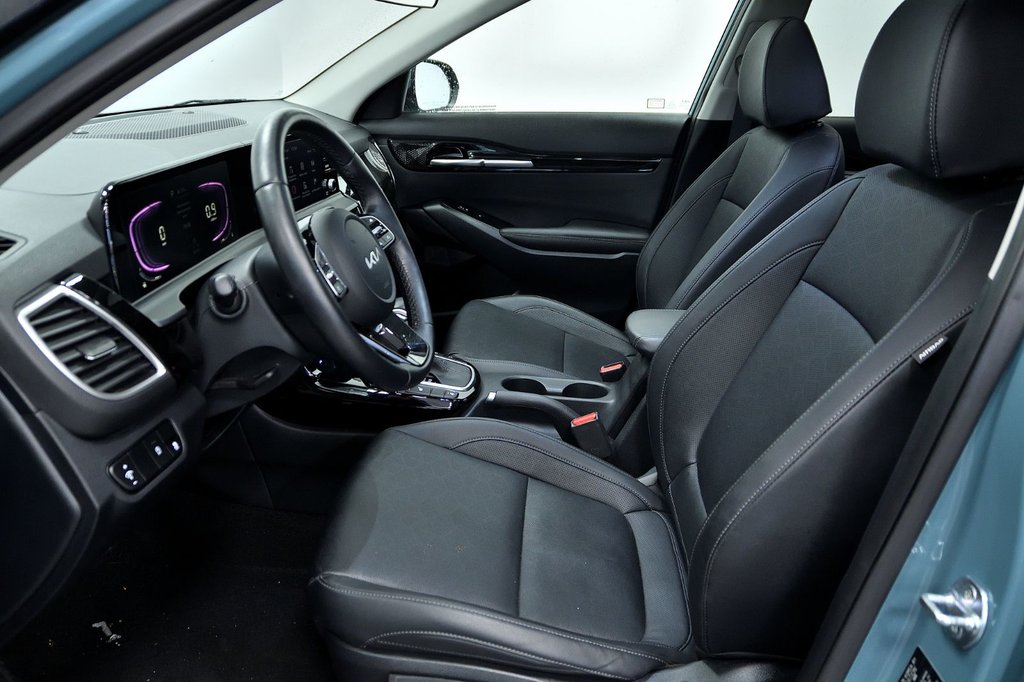 Kia Seltos EX, Banc chauffant, Carplay, Traction intégrale 2025 à Sainte-Julie, Québec - 25 - w1024h768px