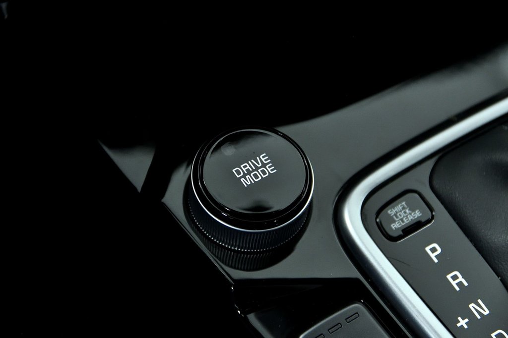 Kia Seltos EX, Banc chauffant, Carplay, Traction intégrale 2025 à Sainte-Julie, Québec - 19 - w1024h768px