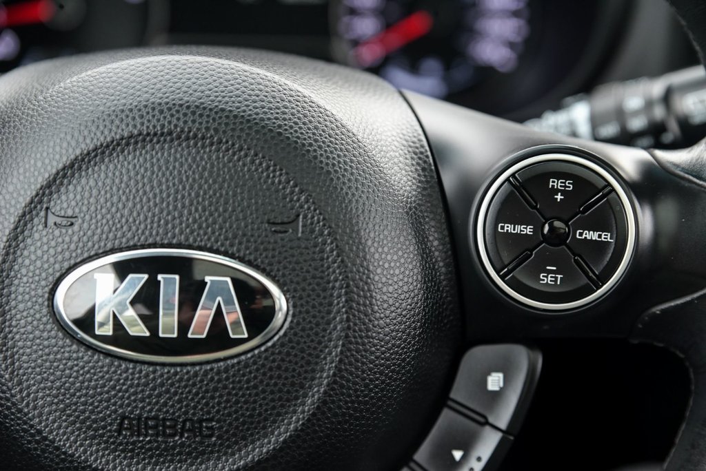 Kia Soul SX, Cuire, toit ouvrant/Pano, volant chaffant 2016 à Sainte-Julie, Québec - 16 - w1024h768px