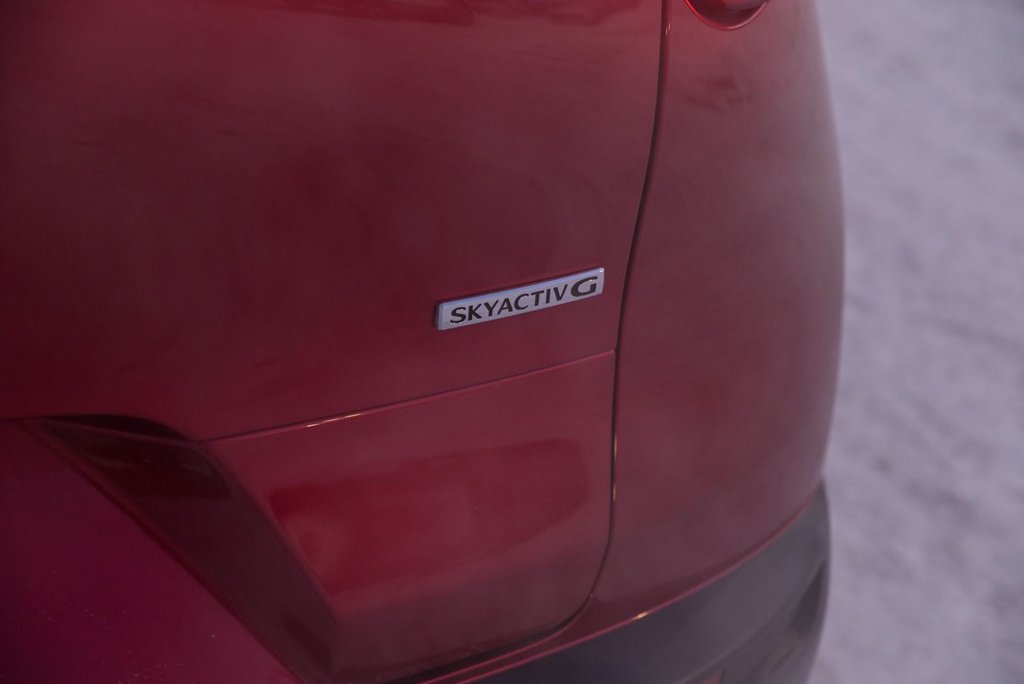 2021 Mazda CX-30 GS in Sainte-Julie, Quebec - 8 - w1024h768px