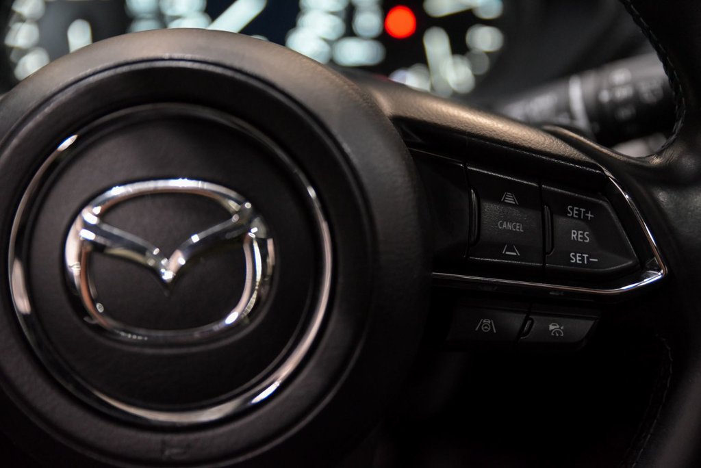 2022 Mazda CX-5 Signature. bancs chauffants, Carplay in Sainte-Julie, Quebec - 16 - w1024h768px