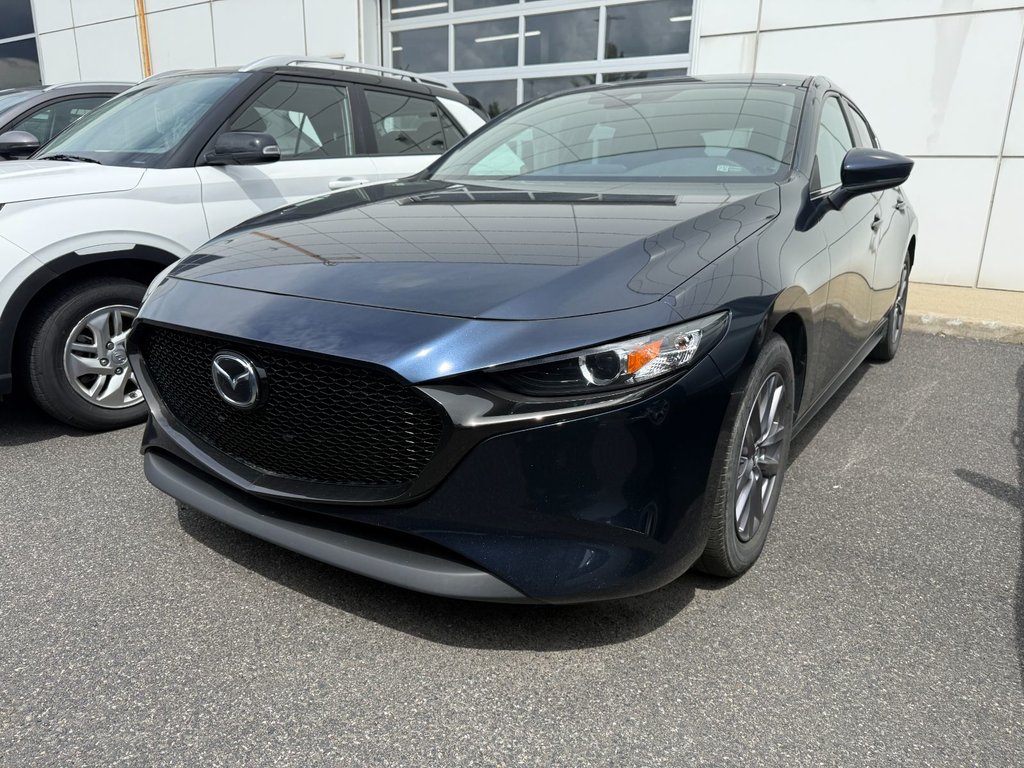 Mazda 3 Sport GS AWD 2023 à Sainte-Julie, Québec - 1 - w1024h768px