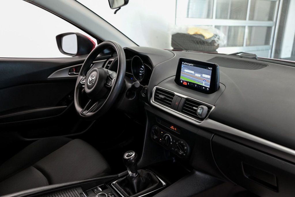 2018 Mazda 3 GX Manuelle Navigation Mags Bluetooth in Sainte-Julie, Quebec - 21 - w1024h768px