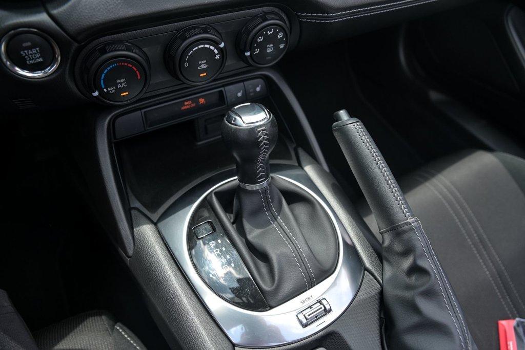 2023 Mazda MX-5 GS, CARPLAY, BANCS CHAUFFANTS in Sainte-Julie, Quebec - 21 - w1024h768px