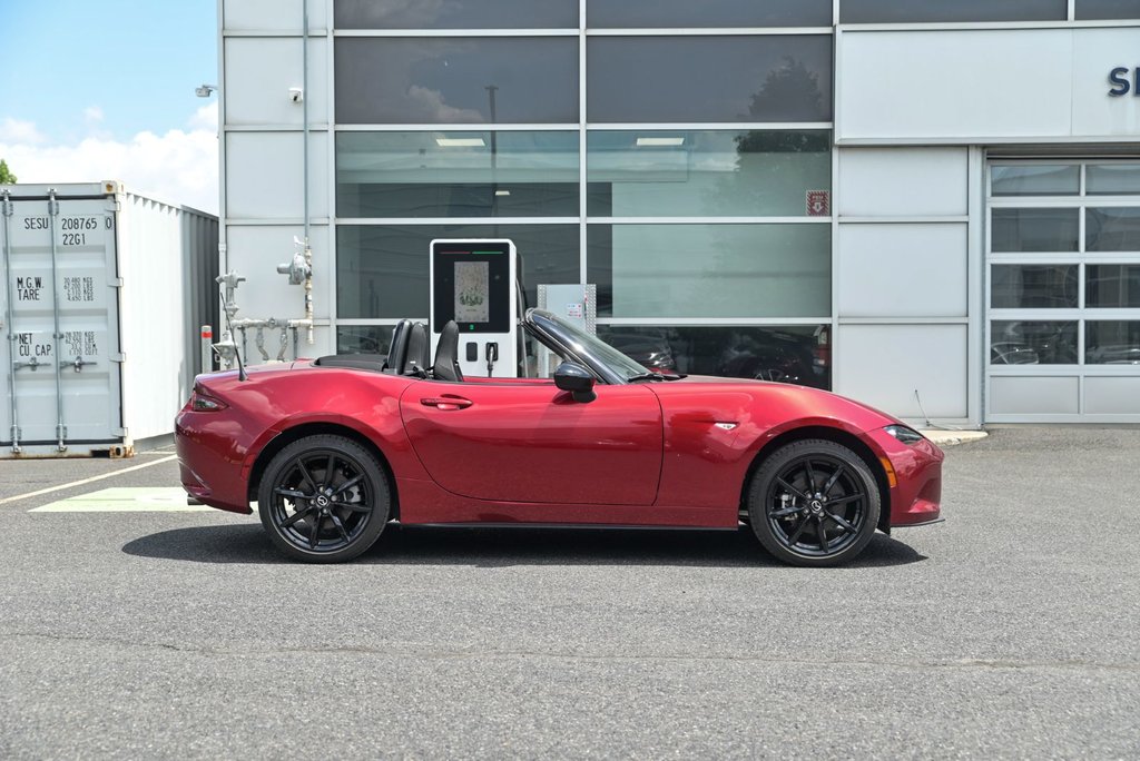 2023 Mazda MX-5 GS, CARPLAY, BANCS CHAUFFANTS in Sainte-Julie, Quebec - 5 - w1024h768px