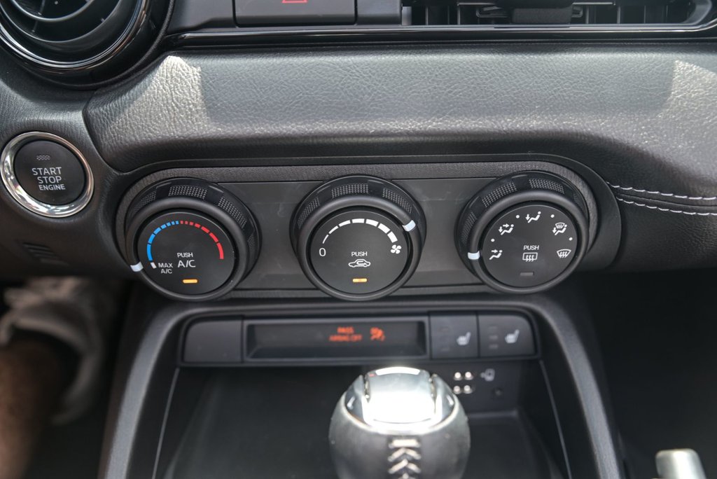 2023 Mazda MX-5 GS, CARPLAY, BANCS CHAUFFANTS in Sainte-Julie, Quebec - 19 - w1024h768px