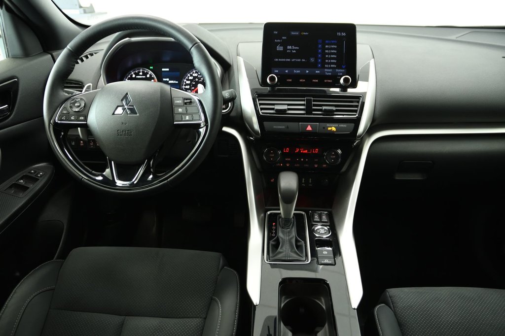 2023 Mitsubishi ECLIPSE CROSS SEL AWD Affichage tête haute Volant chauffant in Sainte-Julie, Quebec - 30 - w1024h768px
