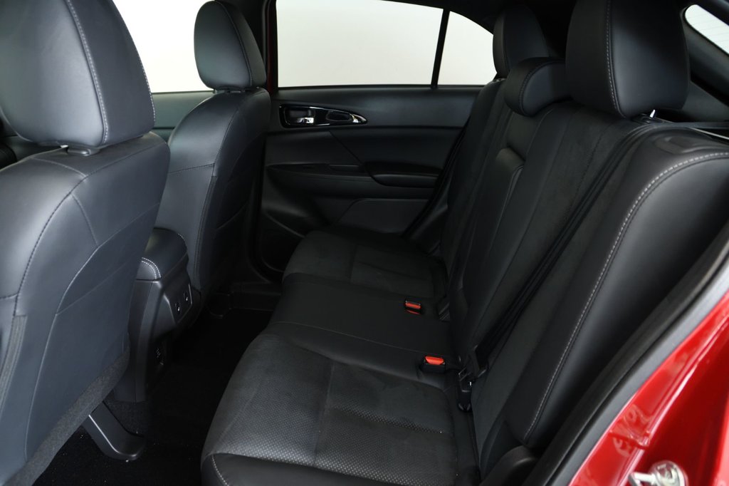 2023 Mitsubishi ECLIPSE CROSS SEL AWD Affichage tête haute Volant chauffant in Sainte-Julie, Quebec - 31 - w1024h768px