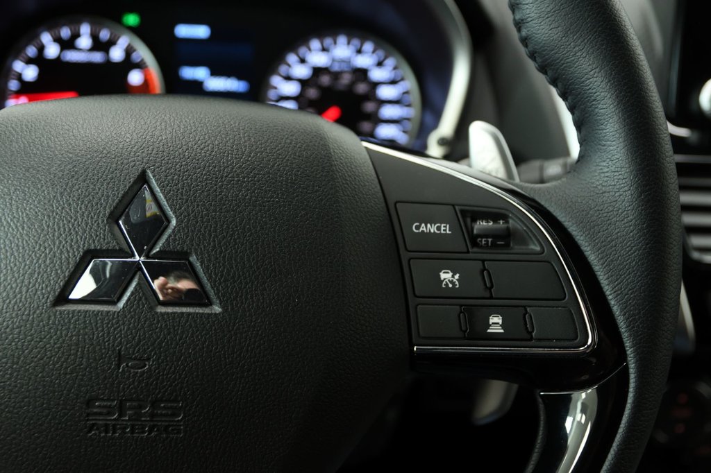 2023 Mitsubishi ECLIPSE CROSS SEL AWD Affichage tête haute Volant chauffant in Sainte-Julie, Quebec - 20 - w1024h768px