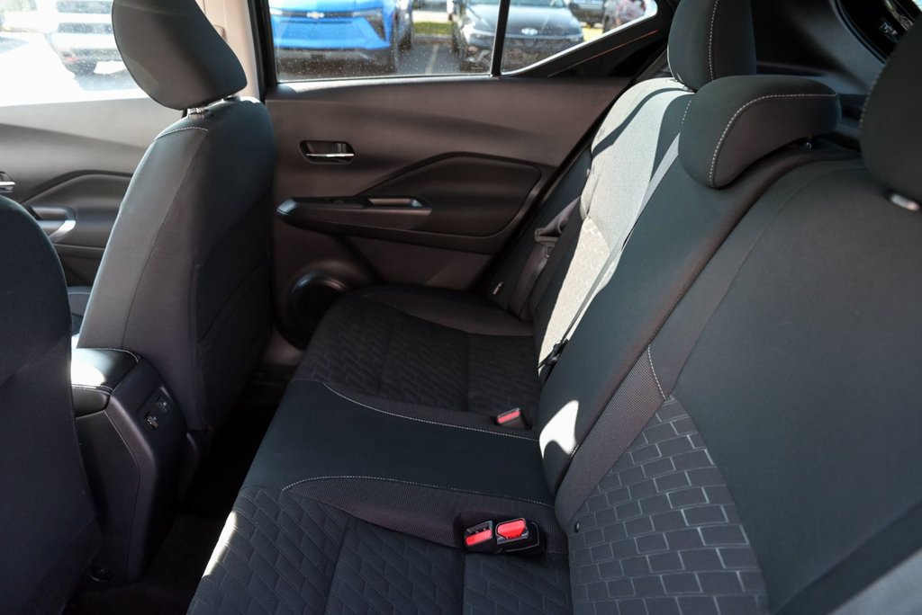 Nissan Kicks SV Carplay Volant chauffant Bluetooth 2024 à Sainte-Julie, Québec - 21 - w1024h768px