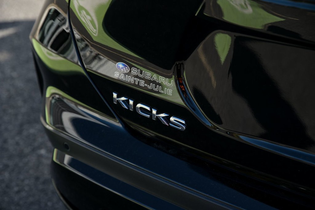 Nissan Kicks SV Carplay Volant chauffant Bluetooth 2024 à Sainte-Julie, Québec - 7 - w1024h768px