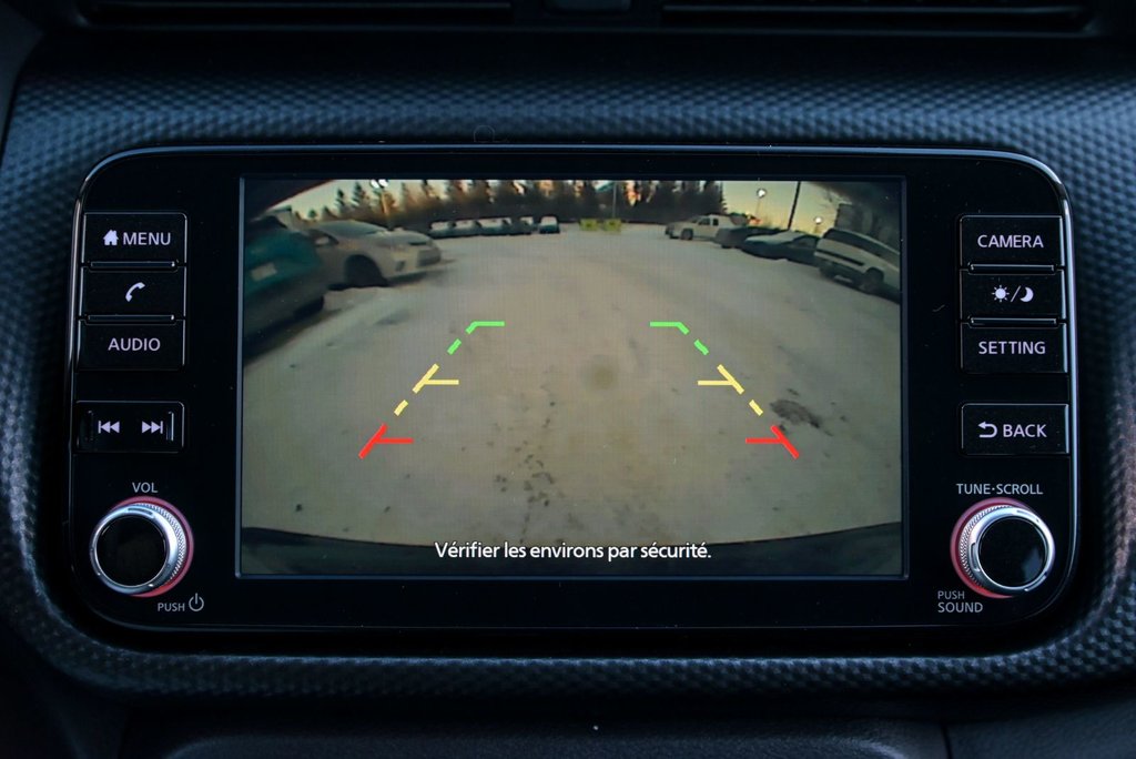 2024 Nissan Kicks SV Carplay Volant chauffant Bluetooth in Sainte-Julie, Quebec - 16 - w1024h768px