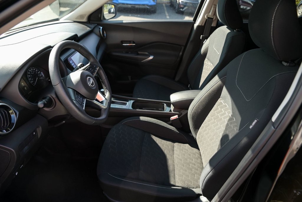 Nissan Kicks SV Carplay Volant chauffant Bluetooth 2024 à Sainte-Julie, Québec - 10 - w1024h768px
