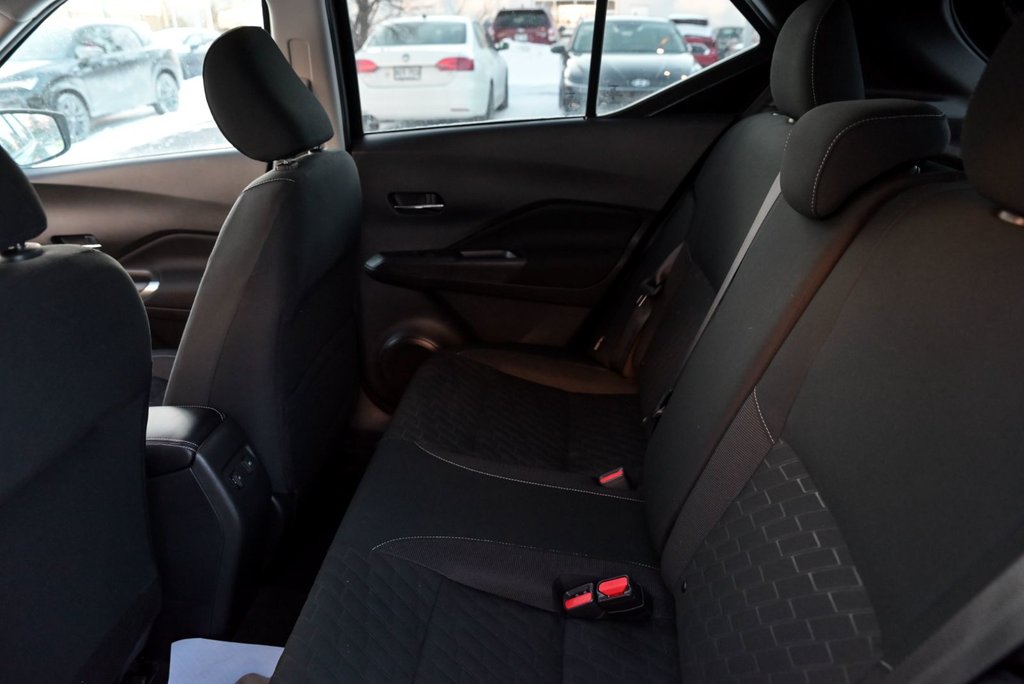 2024 Nissan Kicks SV Carplay Volant chauffant Bluetooth in Sainte-Julie, Quebec - 19 - w1024h768px