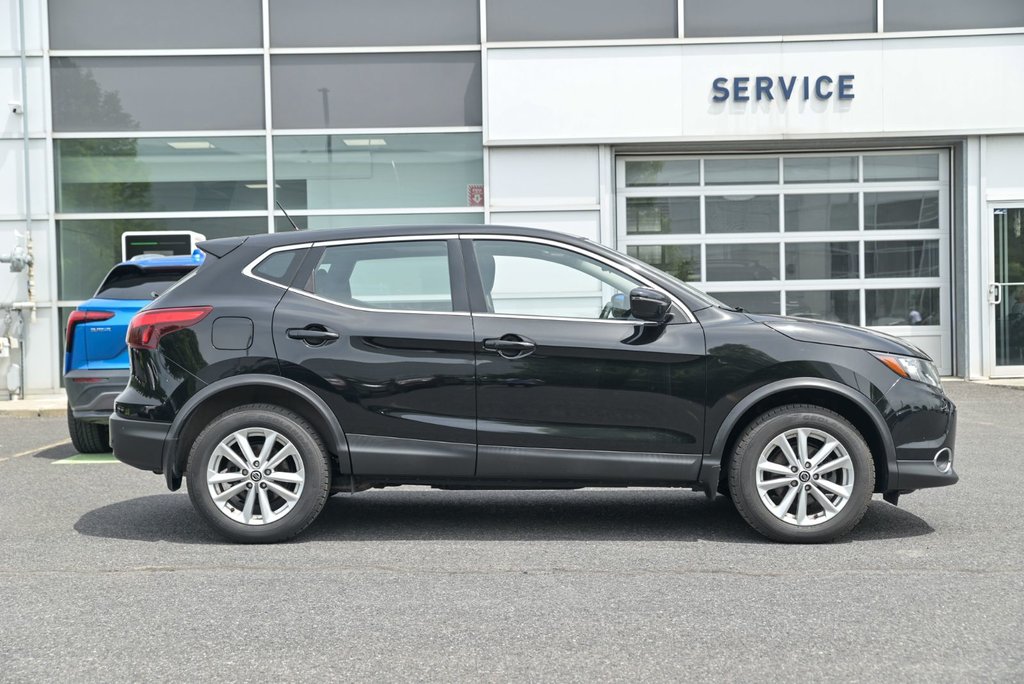 2019 Nissan Qashqai SV AWD, BANCS CHAUFFANTS in Sainte-Julie, Quebec - 5 - w1024h768px
