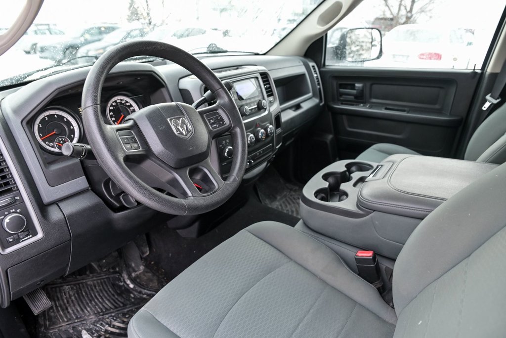 2015 Ram 1500 ST in Sainte-Julie, Quebec - 12 - w1024h768px