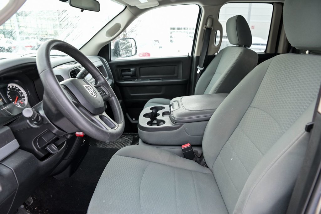 2015 Ram 1500 ST in Sainte-Julie, Quebec - 10 - w1024h768px