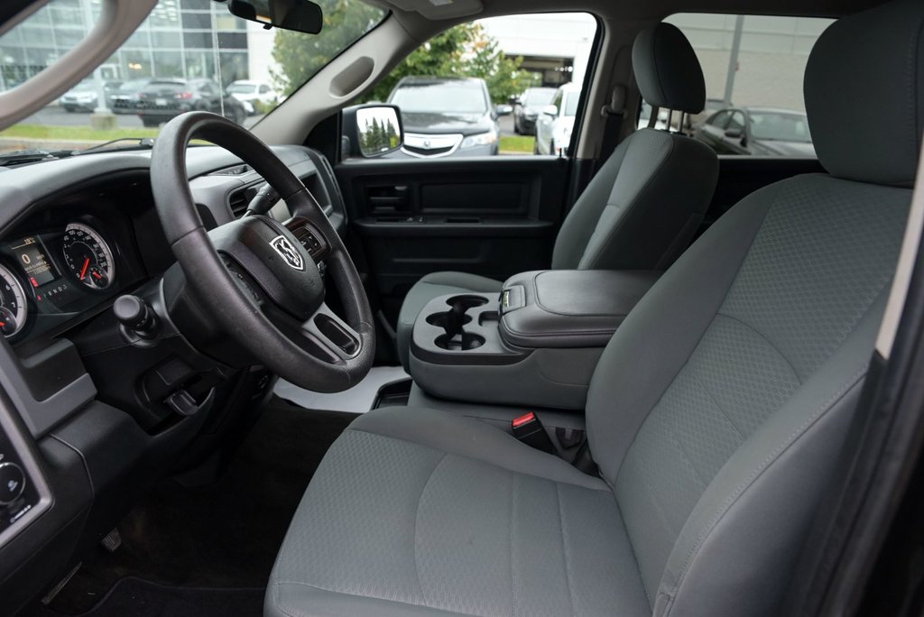 2017 Ram 1500 Express 4X4 5.7L Hitch 2 pouces in Sainte-Julie, Quebec - 10 - w1024h768px