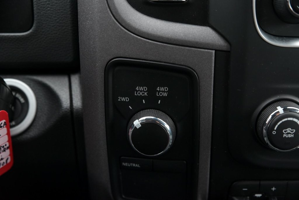2017 Ram 1500 Express 4X4 5.7L Hitch 2 pouces in Sainte-Julie, Quebec - 19 - w1024h768px