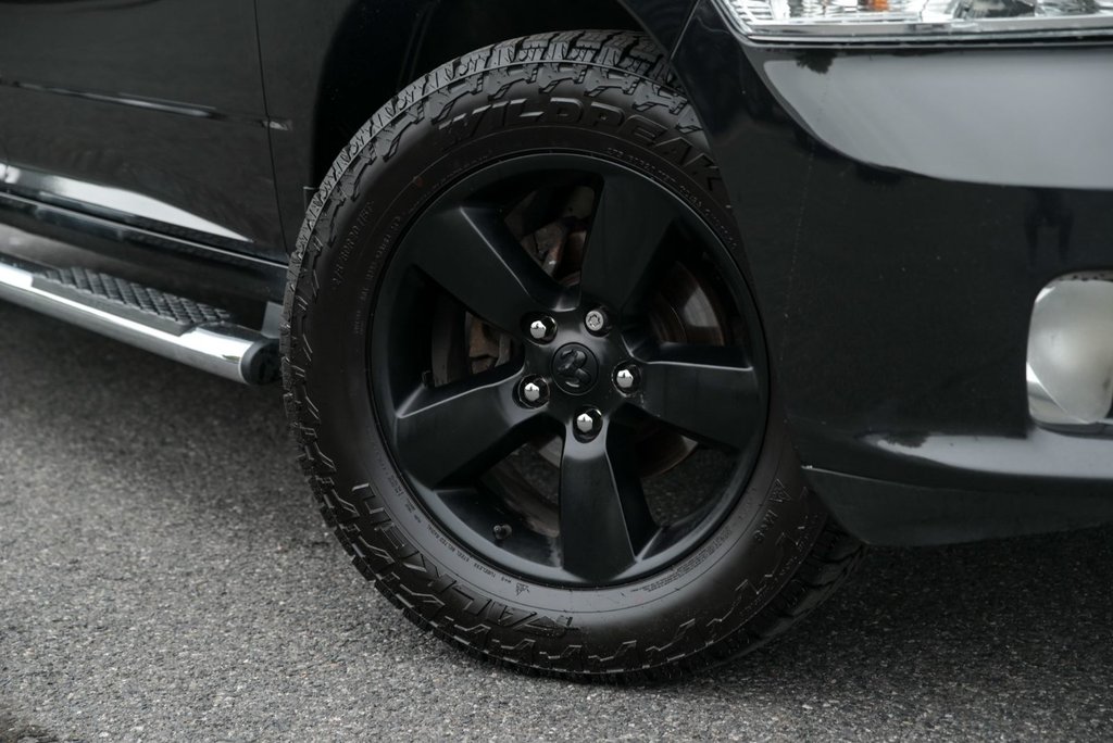 2017 Ram 1500 Express 4X4 5.7L Hitch 2 pouces in Sainte-Julie, Quebec - 3 - w1024h768px