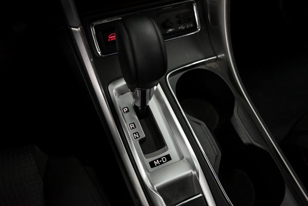 2021 Subaru ASCENT Commodité Carplay Sièges chauffants Bluetooth in Sainte-Julie, Quebec - 21 - w1024h768px