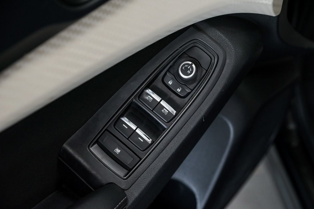 2021 Subaru ASCENT Commodité Carplay Sièges chauffants Bluetooth in Sainte-Julie, Quebec - 8 - w1024h768px