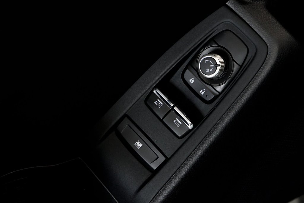 Subaru BRZ Sport-tech Manuelle Carplay Ultra Suede Mags 2023 à Sainte-Julie, Québec - 9 - w1024h768px