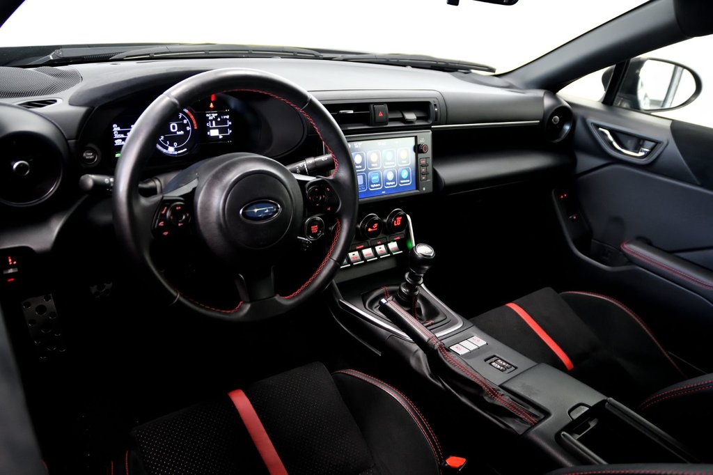 Subaru BRZ Sport-tech Manuelle Carplay Ultra Suede Mags 2023 à Sainte-Julie, Québec - 31 - w1024h768px