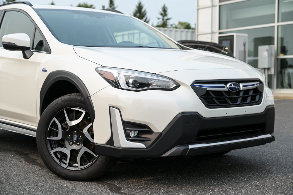 2021  Crosstrek Plug-in Hybrid Limited Cuir, Toit, Navi, Harman Kardon CERTIFIÉ in Sainte-Julie, Quebec - 2 - w1024h768px