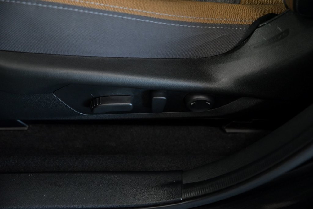 Subaru Crosstrek Onyx 2.5L Toit ouvrant Carplay Volant chauffant 2024 à Sainte-Julie, Québec - 10 - w1024h768px