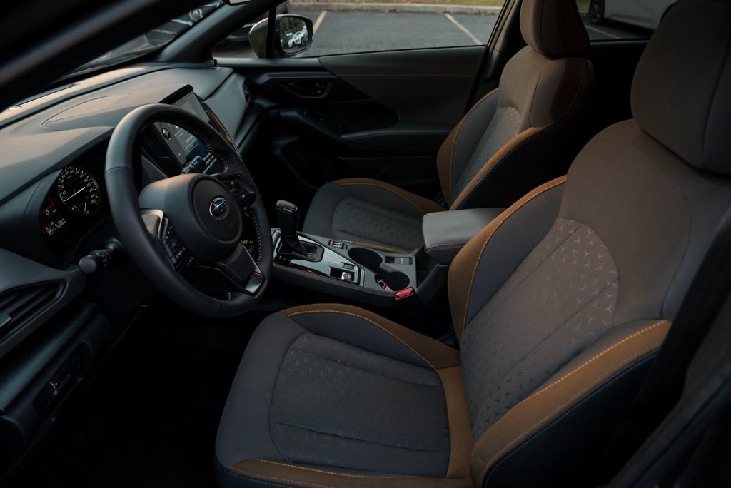 Subaru Crosstrek Onyx 2.5L, Volant chauffant, Carplay, Toit ouvrant 2024 à Sainte-Julie, Québec - 10 - w1024h768px