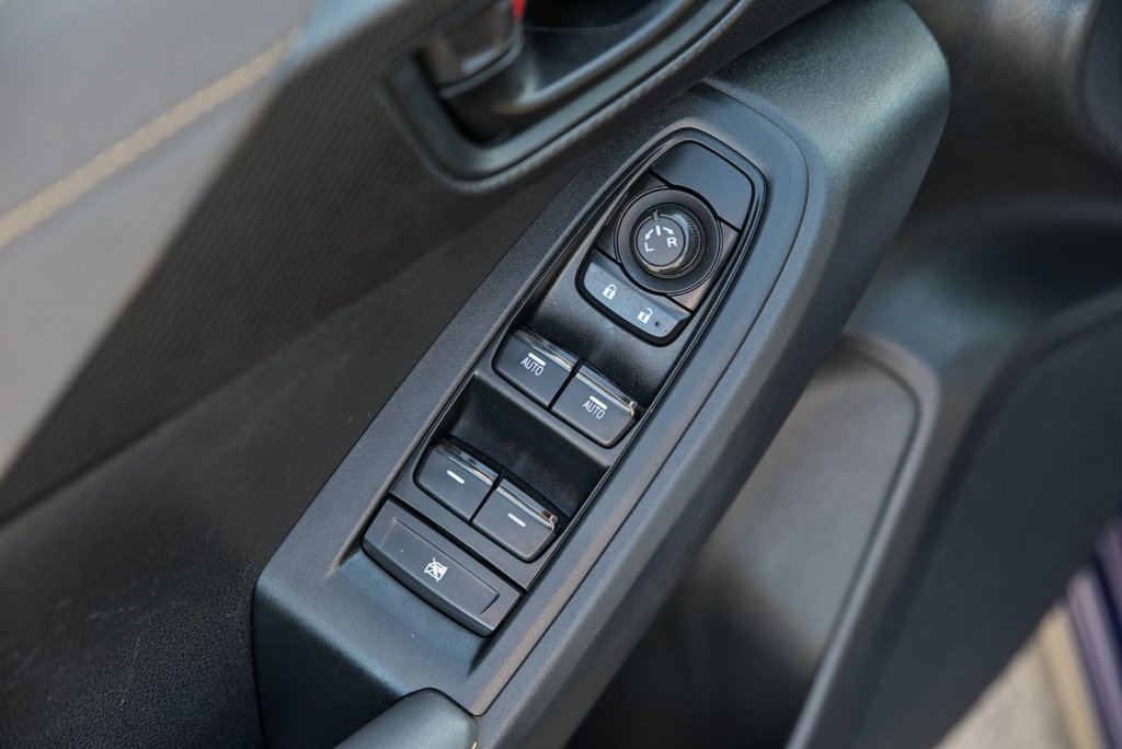 Subaru Crosstrek Onyx, Carplay, Bancs chauffants 2024 à Sainte-Julie, Québec - 9 - w1024h768px