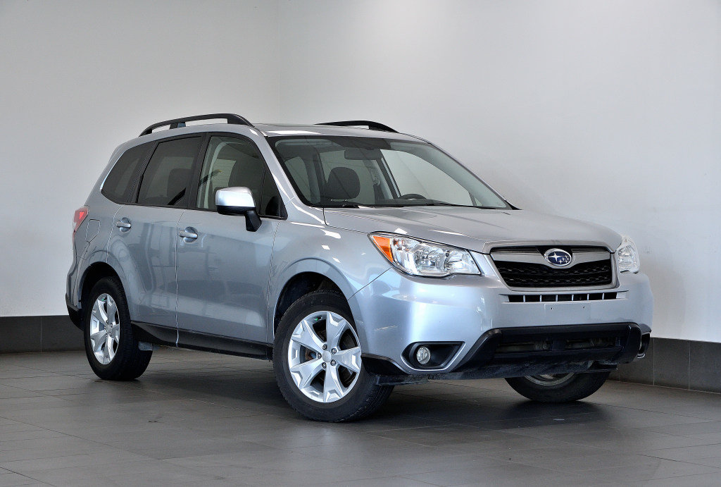 2016  Forester Tourisme 2.5L Sièges chauffants Toit pano in Sainte-Julie, Quebec - 1 - w1024h768px