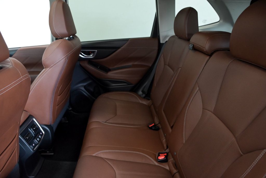 Subaru Forester Premier Cuir brun Carplay Harman Kardon Navigation 2019 à Sainte-Julie, Québec - 25 - w1024h768px