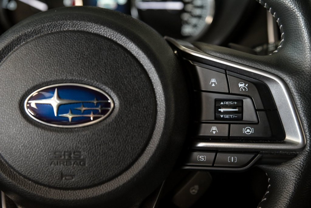 Subaru Forester Limited Navi Cuir Carplay Harman Kardon 2023 à Sainte-Julie, Québec - 15 - w1024h768px